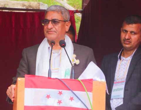  काङ्ग्रेस काङ्ग्रेसको लडाँइले विपक्षीसँग लड्ने समर्थ्य सकिएपछि चुनाव हारियो ः गृहमन्त्री लेखक 