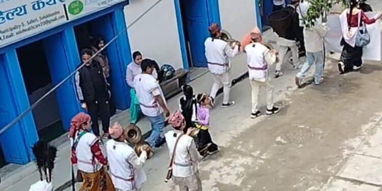 सोलुखुम्बुमा साकेला उभौली सुरु