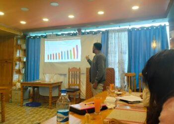 सोलुदुधकुण्डमा सुरक्षित आप्रवासन सम्बन्धी पत्रकारहरुसँग अन्तरक्रिया