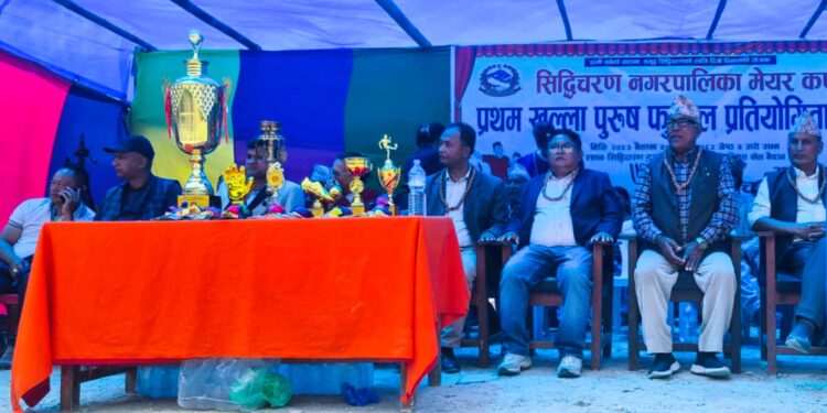 सिद्धिचरण मेयरकप फुटबल प्रतियोगिता सुरु, खिस्तो युवा समाज मोलुङको विजयी सुरुवात