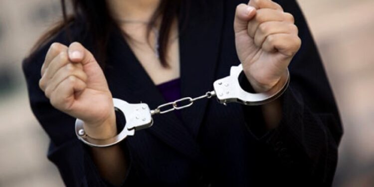 खोटाङमा घरेलु विवादले लियो ज्यान, श्रीमानको हत्या अभियोगमा श्रीमती पक्राउ