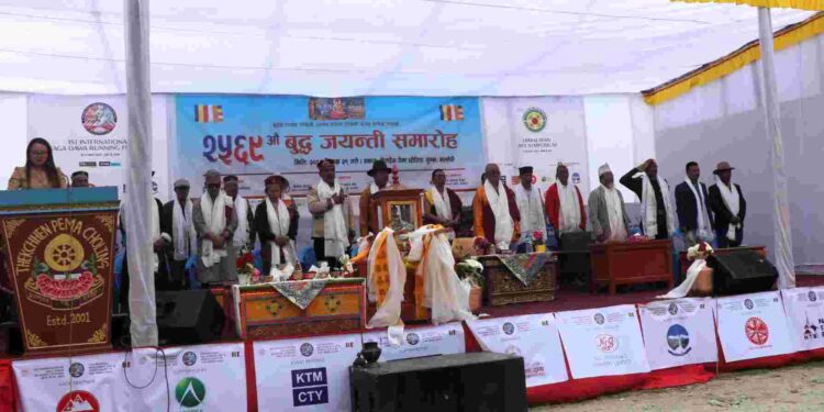 सोलुखुम्बुमा भव्य मनाइयो बुद्ध जयन्ती, १ हजार बढी बौद्धमार्गीहरूको उपस्थिति 