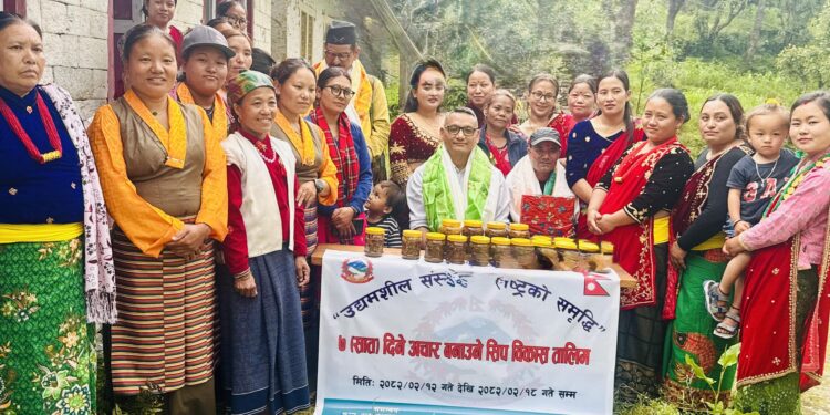 खरिखोलामा २२ महिलाले लिए अचार बनाउने तालिम, आत्मनिर्भर बन्ने दिशामा अघि बढ्दै