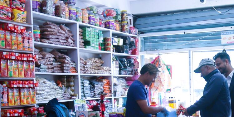 सल्लेरीमा बजारअनुगमन : म्याद नाघेका सामग्री जफत