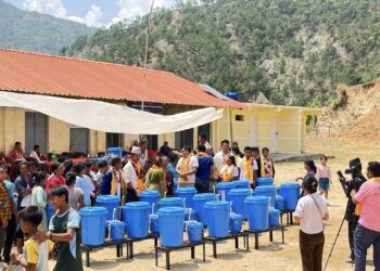 च्यास्मिटारमा ‘बायो स्याण्ड फिल्टर’ वितरण, अब २६ घरमा स्वच्छ पानी उपभोग