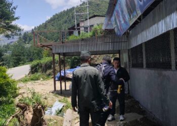 माओबादी नेता शेर्पाले बनाएको अस्थाई सम्रचना सोलुदुधकुण्ड नगरपालिकाले भत्काउने