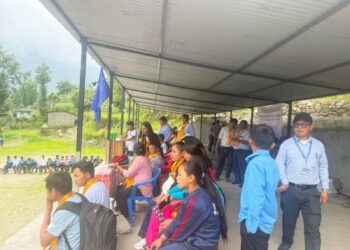 महाकुलुङमा १० विद्यालयका किशोर–किशोरीलाई लक्षित गर्दै यौन तथा प्रजनन स्वास्थ्य शिविर