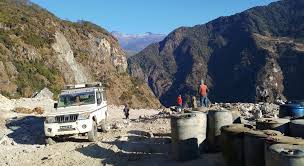 सङ्खुवासभाको किमाथाङ्कामा बाढीले नेपाल–चीन सिमानाको सीमास्तम्भ बगायो