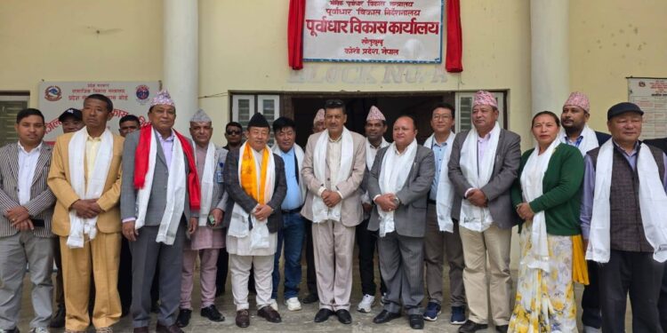  सोलुखुम्बुमा भौतिक पूर्वाधार विकास कार्यालयको उद्घाटन