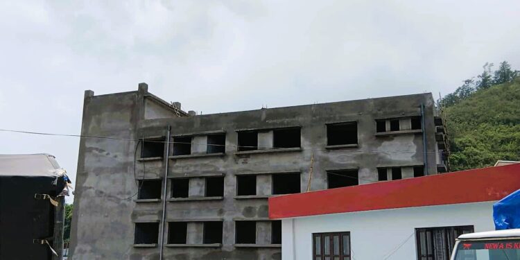  हतुवागढीको प्रशासनिक भवन निर्माण अन्तिम चरणमा 