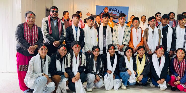 चन्द्र ज्योति मावि भकाञ्जेले गर्यो शिक्षक तथा एसईई उतिर्ण विद्यार्थीलाई सम्मान