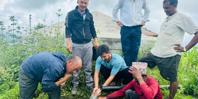 लिम्चुङबुङका २ सय घरमा पुग्यो खानेपानी, झण्डै करोड रकम खर्च 