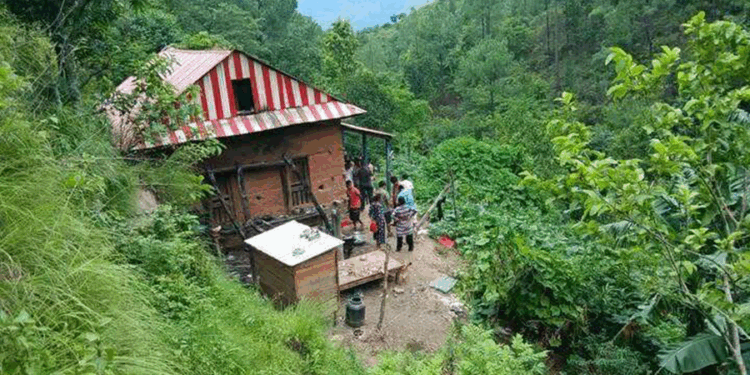 सिन्धुलीको गोलन्जगरमा एक परिवार रहस्यमय ढंगले बेपत्ता