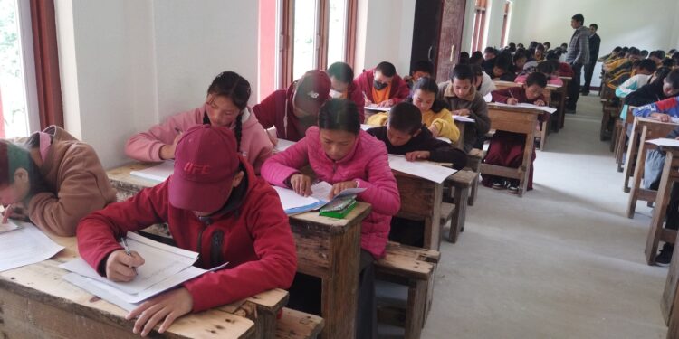 परीक्षा केन्द्र निर्धारण गरी सोलु दुधकुण्ड २ मा पहिलो त्रैमासिक परीक्षा सुरु