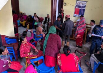 तिङ्लाका १ हजार बढी नागरिकलाई राष्ट्रिय परिचयपत्र वितरण 