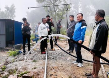 सदियौँ देखी खानेपानीको अभाव खेपिरहेको टोक्सेलमा बोरिङ प्रविधीकाे सफल परिक्षण