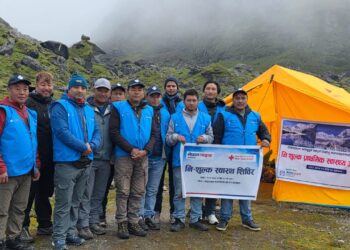 दूधकुण्ड मेला भर्न गएका ७ सयको स्वास्थ्य परिक्षण, ५ जनाको उपचार 