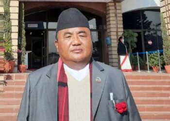 भ्रष्ट नेताहरूलाई निर्वाचनबाट फाल्न रक्षामन्त्री राईको आग्रह