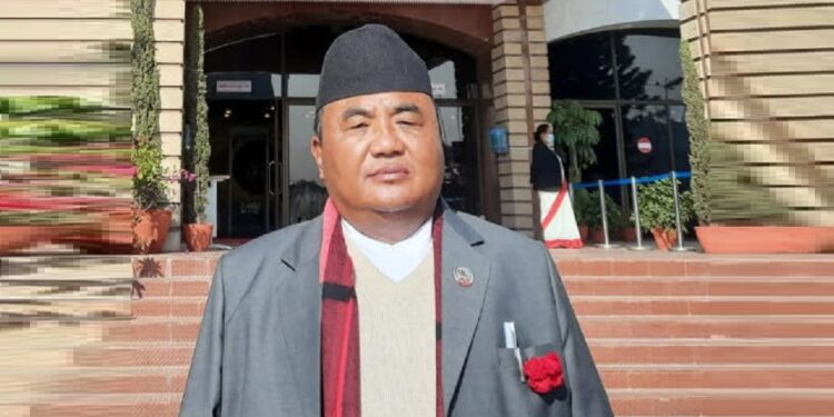 भ्रष्ट नेताहरूलाई निर्वाचनबाट फाल्न रक्षामन्त्री राईको आग्रह