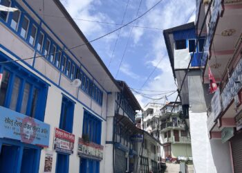 सोलुखुम्बुमा कर्फ्यूले व्यवसायीहरू मर्कामा, दशैको व्यापार प्रभावित