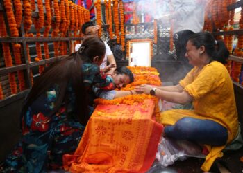 जेनजी प्रदर्शनमा ज्यान गुमाएकाको राष्ट्रिय सम्मानका साथ अन्त्येष्टि