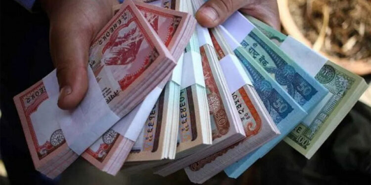 सोलुखुम्बुमा सुकिला नोट सटहीमा ढिलाइ, दशैं नजिकिँदै जाँदा स्थानीयवासीहरू पर्खाइमा