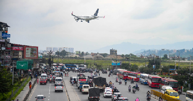 विस्तारसै जनजिवन सामान्य बन्दै, सार्वजनीक सवारीसाधन खुले, विद्यालय पनि खुल्दै