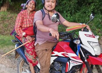 दशैतिहार चेलीलाई उपहार अभियानमार्फत खोटाङमा ४ सय बढी  छोरीचेलीलाई निशुल्क यातायात सेवा