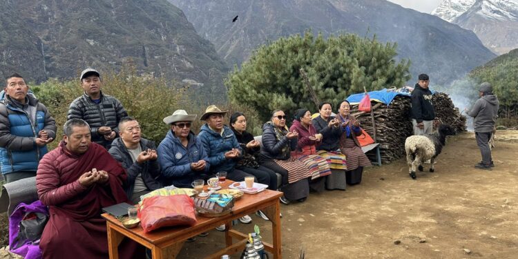  सगरमाथाको प्रवेशद्वार नाम्चे काटमार निषेधित क्षेत्र घाेषणा