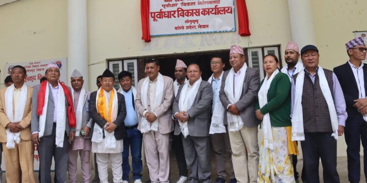 सोलुको भौतिक पुर्वाधार विकास कार्यालय हाकिम विहिन, सेवा प्रवाह सुस्त