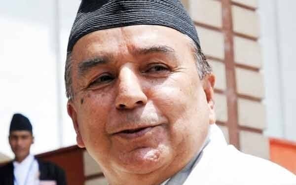 राष्ट्रपतिले आमनागरिकलाई दसैंको टीका नलगाउने