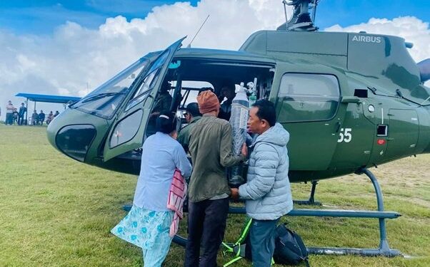 भोजपुरबाट सुत्केरी र शिशुको सेनाको हेलिकप्टरद्वारा उद्धार