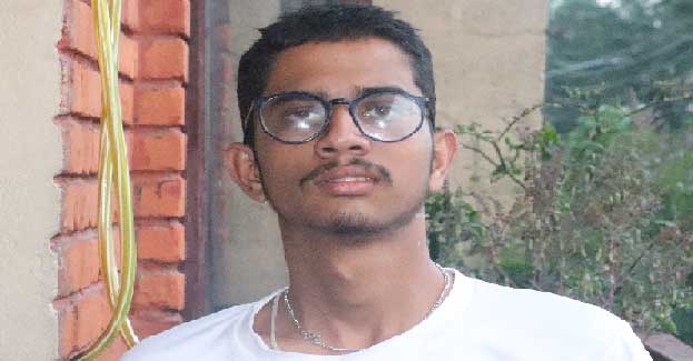 आखिर यो किन ? 