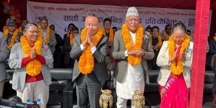 थुलुङ दुधकोशीमा अध्यक्ष रनिङशिल्ड तथा पालिका महोत्सब शुरु