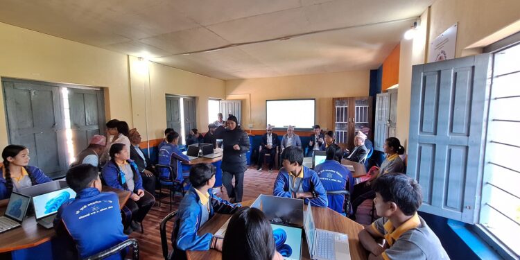 सूचना प्रविधिको युगमा केपीलासगढीका विद्यार्थी : गाउँमै डिजिटल सिकाइको शुरुवात