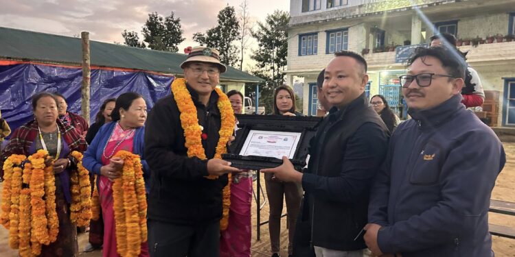 थुलुङ दुधकोशीमा चार दिने निःशुल्क स्वास्थ्य शिविर सम्पन्न, साढे १८ सय नागरिक लाभान्वित