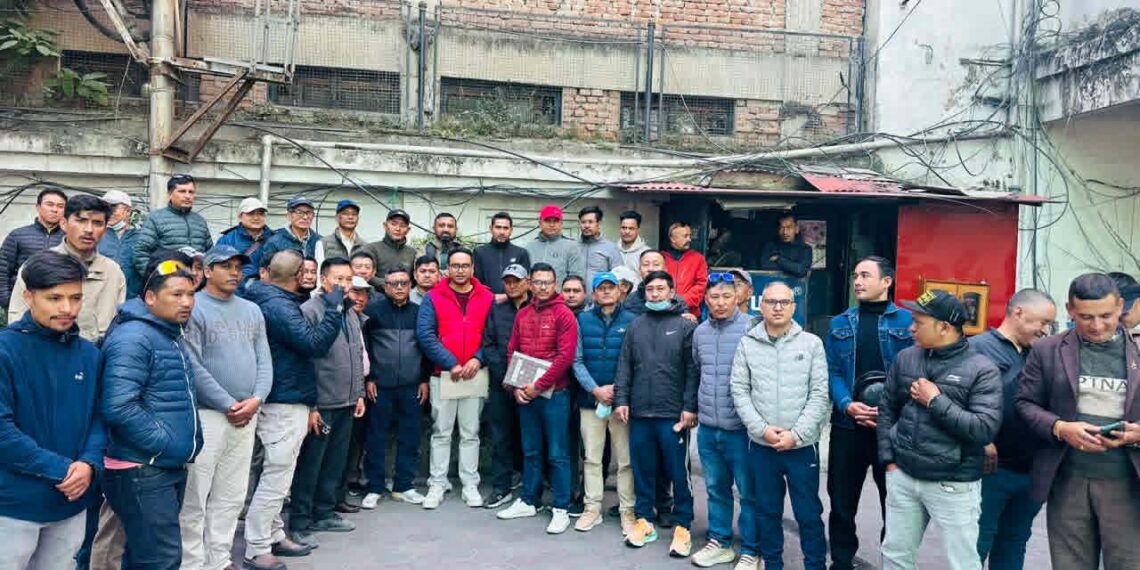 सोलु हाईड्रोपावरको अति प्रभावित शेयर विवादः तिङ्लावासीले केन्द्रीय कार्यालय सम्म बुझाए ध्यानाकर्षण पत्र