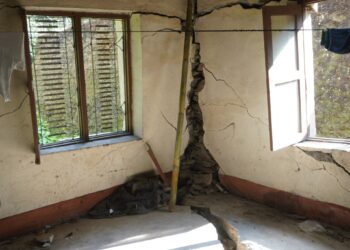 जिल्ला कारागार खोटाङभित्र गम्भीर अव्यवस्था : समस्याको थुप्रोमुनि कैदी–थुनुवा