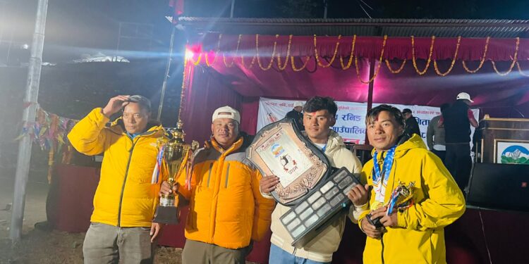 थुलुङ दुधकोशीको ७ औँ अध्यक्ष रनिङ शिल्डः महिला भलिवल तर्फ तिनओटै पुरस्कार माप्यलाई