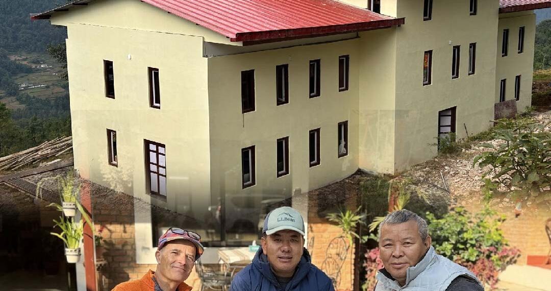  थातिङमा बनेको निनो होस्टेल उद्‌घाटन हुँदै, जिल्ला भरका विपन्न विद्यार्थीलाई आवासीय सुविधा 