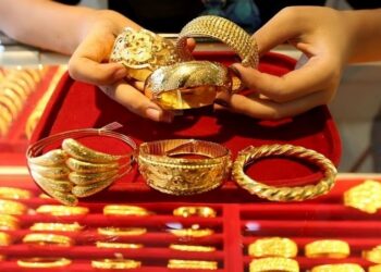 सुनचाँदीको मूल्यमा गिरावट, आज पनि घट्यो दर