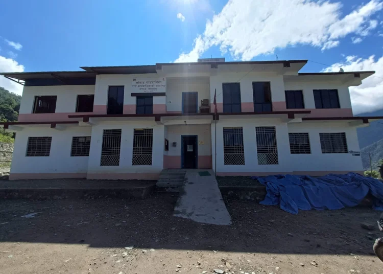 सोताङले गर्यो विद्यार्थीको सुरक्षा सुनिश्चित गर्न चारपांग्रे सवारी आवागमनमा प्रतिबन्ध