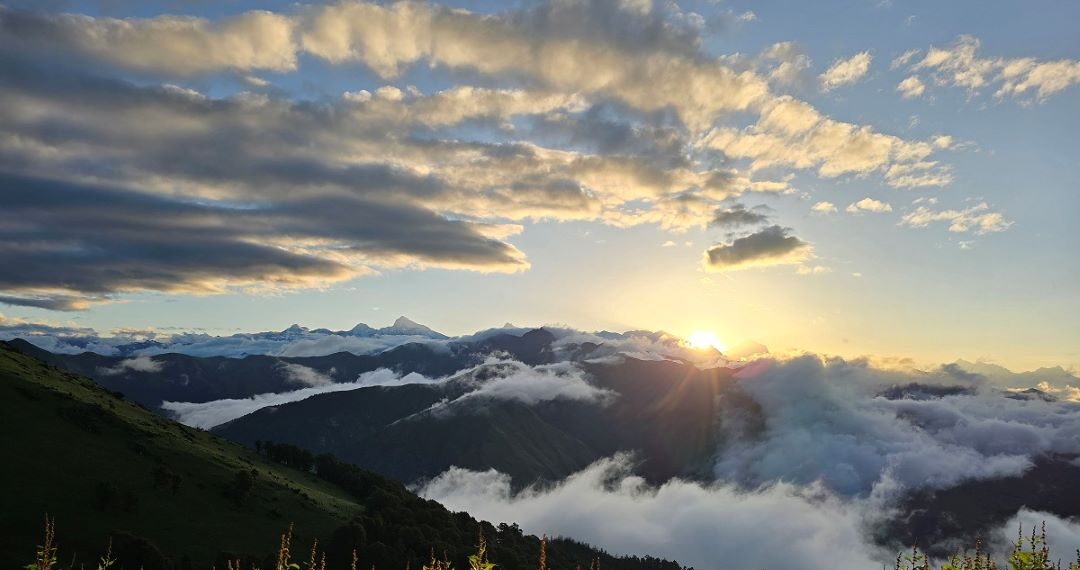 पश्चिम वायुको आंशिक प्रभाव, अधिकांश भूभागमा मौसम सफा