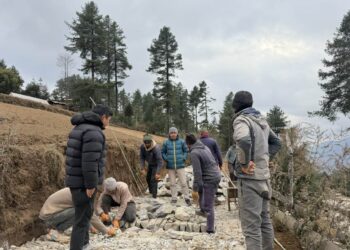 पर्यटकीय क्षेत्र रातनाङ्गे डाँडा जाने सडक सोलिङ सुरु 