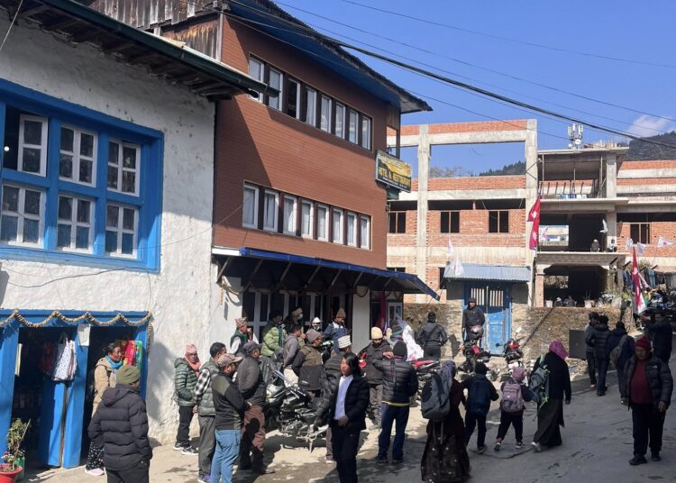 सोलुखुम्बुमा शान्तिपूर्ण वातावरणमा उम्मेदवारी मनोनयन दर्ता