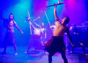 शिल्पी थिएटरमा नाटक ‘ए थिबेउ !’ मञ्चन, दर्शकको उत्साहजनक उपस्थिति