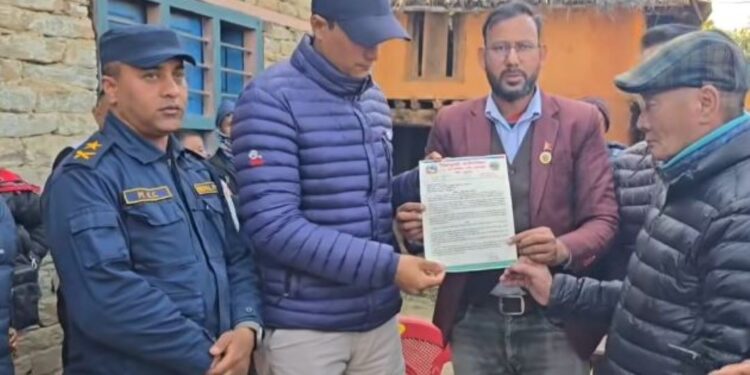 श्रृङ्खलाबद्ध आपराधिक घटनाविरुद्ध भदौरे वडाद्वारा प्रधानमन्त्रीलाई ज्ञापनपत्र