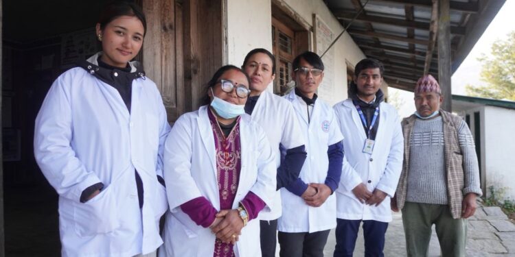 तिङ्लामा ल्याब र टेलिमेडिसन सेवा सुरु, अब अन्यत्र धाउनुपर्ने बाध्यताको अन्त्य