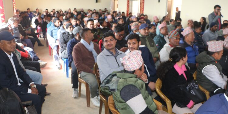 खोटाङमा मतदान अधिकृतको अभिमुखीकरण सुरु, कुन पालिकामा कति मतदाता ? कति मतदान स्थल र केन्द्र  ?