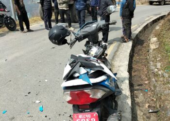 महिला चडेको स्कुटर ठोक्कियो ट्याक्टर सँग, महिला सामान्य घाइते